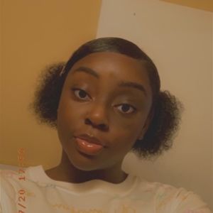 Meet your Posher, Daphenie